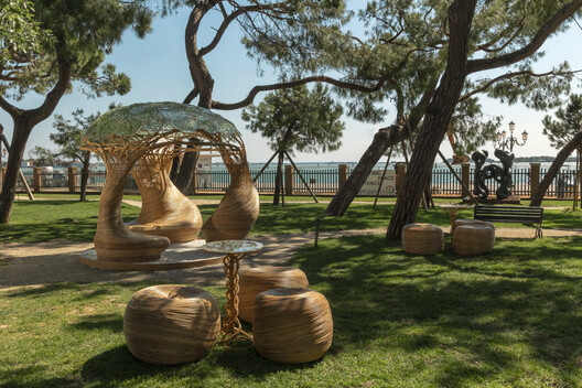 Enter Projects Asia/ Interwoven - TSE 2025, Installation view at Marinaressa Gardens. Image © Celestia Studio Enter Projects Asia/ Interwoven - TSE 2025, Installation view at Marinaressa Gardens. Image © Celestia Studio