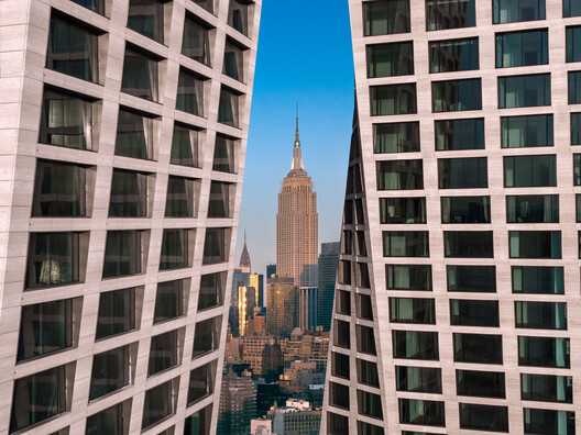 One High Line, New York | Faena New York (One High Line’s East Tower) - Developers: Witkoff and Access Industries | Architect: Bjarke Ingels Group | Interior Designer: Gabellini Sheppard (West Tower), Gilles & Boissier (East Tower) . Image © Evan Joseph (Photography) One High Line, New York | Faena New York (One High Line’s East Tower) - Developers: Witkoff and Access Industries | Architect: Bjarke Ingels Group | Interior Designer: Gabellini Sheppard (West Tower), Gilles & Boissier (East Tower) . Image © Evan Joseph (Photography)