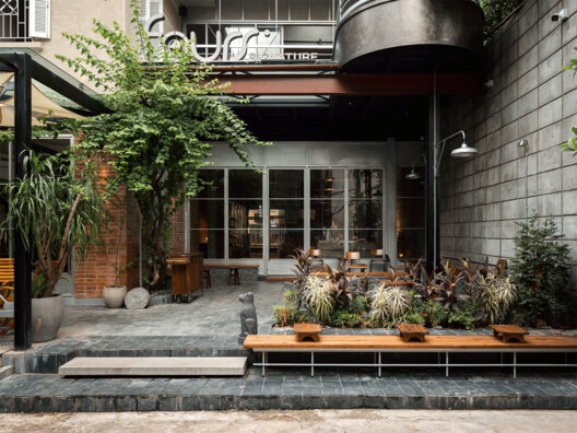 Fours Bakery Signature / Mor studio