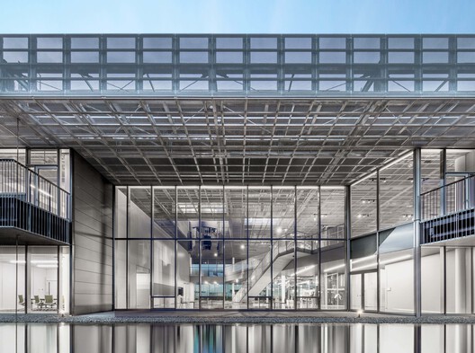 KITO Yamanashi Head Office / Takenaka Corporation